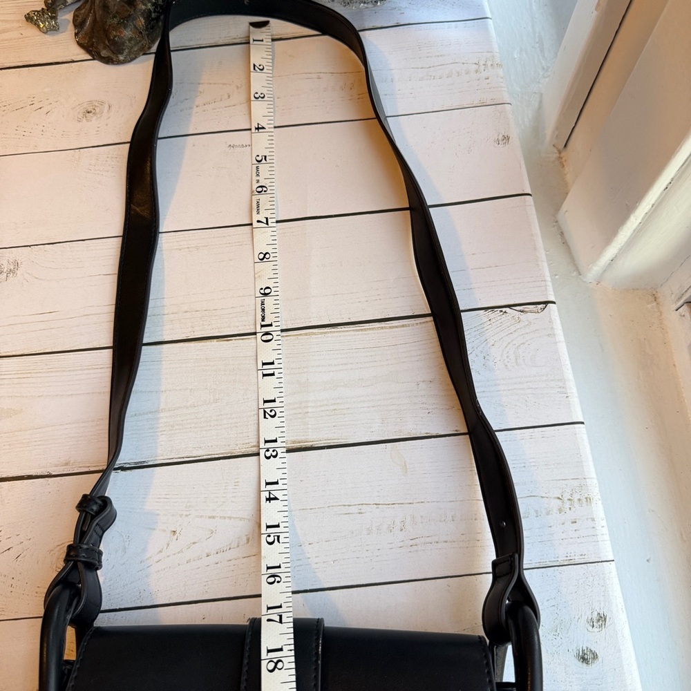 Miztique | Black Crossbody Bag with Gold Buckle - Picture 10 of 12
